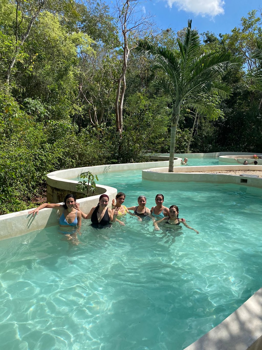Ashram en la selva